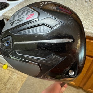 9* Titleist TSi2 Right Handed Driver Senior Flex 9 Loft (Used) Righty