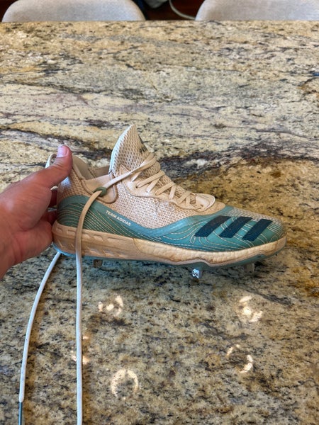 Men's Size M 10.5 (W 11.5) Adult Adidas (Used)