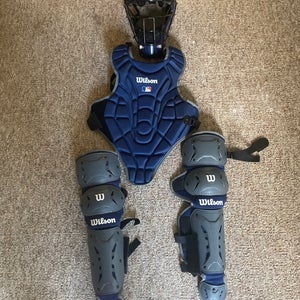 Wilson EZ Gear Kit Catcher's Set (New)