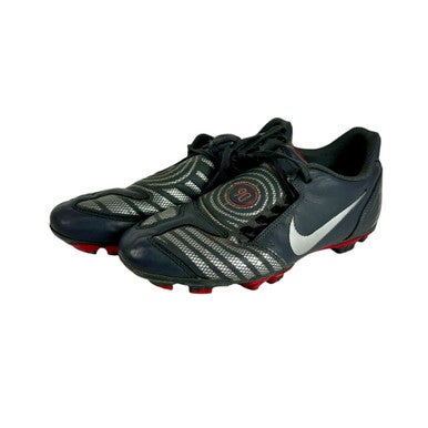 Used Nike 90 Soccer Cleats Grey Junior 04 11506-S000241404