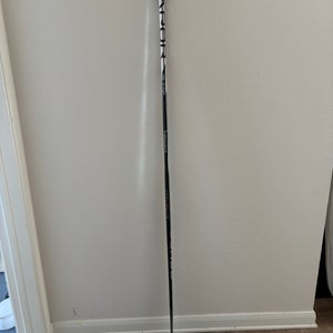 Senior 87 Flex Bauer Hyperlite 2 Right Handed Hockey Stick P28 (New)