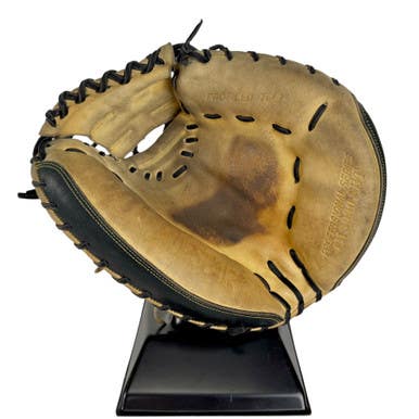 Used All-Star PRO ELITE CM3000SBT Catchers Mitt RH Throw 33" 11506-S000283289