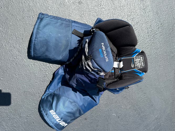 Senior XL Bauer Nexus 800 Hockey Pants (Used)