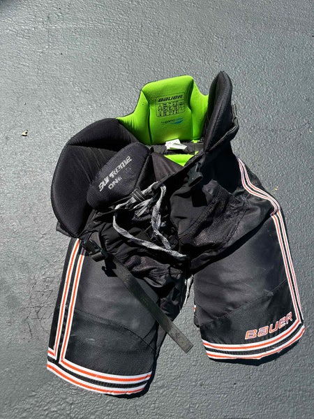 Senior XL Bauer Supreme One80 Hockey Pants (Used)