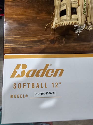 Baden Softball 12 Pack (1 Dozen) (New)