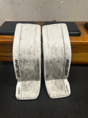 Bauer M5 Pro Goalie Leg Pads