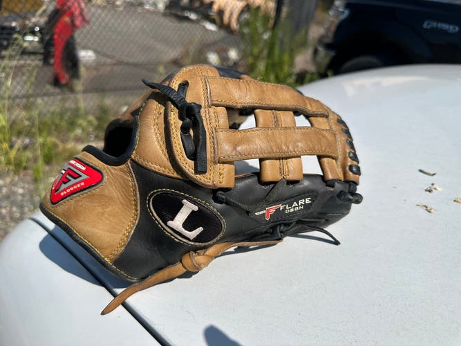 Louisville Slugger Infield RH Pro Flare Baseball Glove 11.5" (Used)