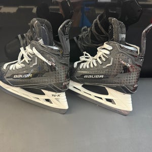 Bauer Supreme Mach Hockey Skates 10 (New) Bundle