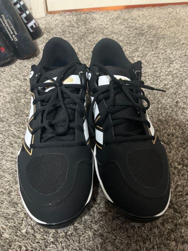 Black Men's Size M 12.0 (W 13.0) Adult New Balance Low Top 3000v7 Molded Cleats (New)