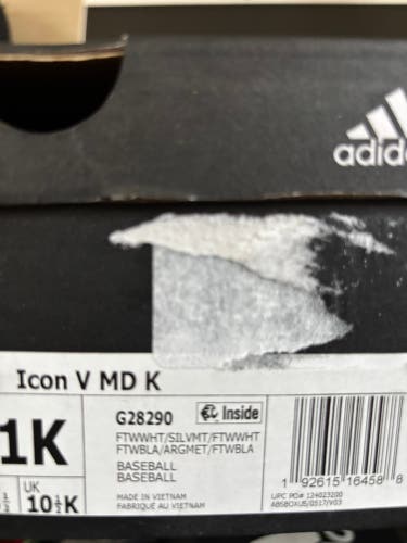 Youth Adidas Icon Cleats