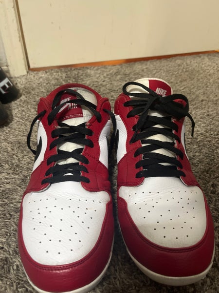 Red Men's Size M 12.0 (W 13.0) Adult Nike Low Top Air Jordan Molded Cleats (Used)