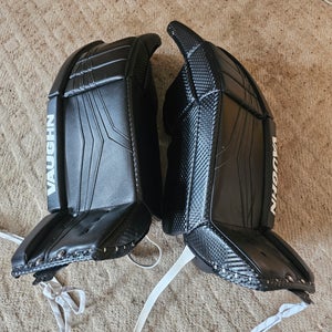 35" 2023 Vaughn Velocity V9 Pro Goalie Leg Pads (Used)