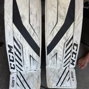 32" CCM Axis 1.9 Goalie Leg Pads (Used)