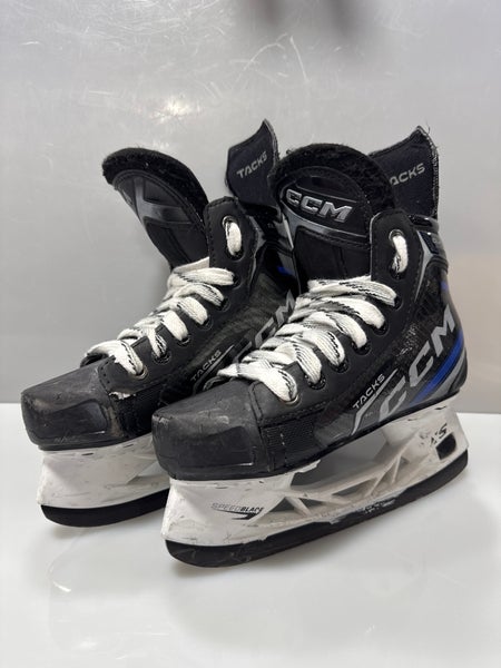 Used CCM Tacks Classic Size 1 Regular Hockey Skates