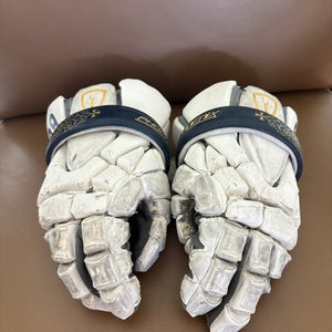 Notre Dame game used lacrosse gloves