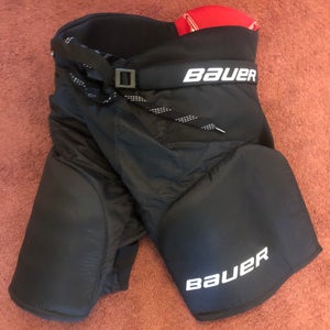 Junior Medium Bauer Nsx Hockey Pants (Used)