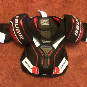 Small Junior Bauer NSX Shoulder Pads (Used)