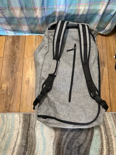 Pacific Rink Junior player bag - Grey