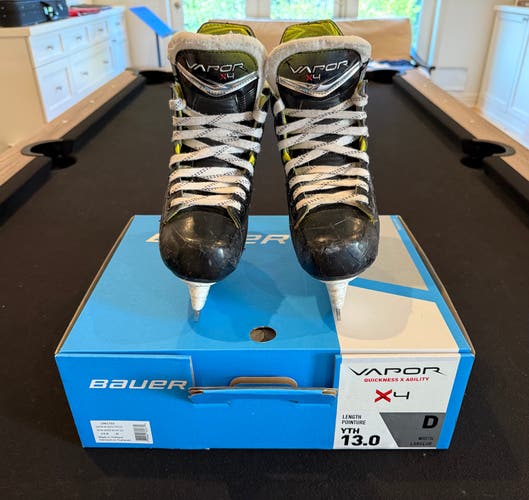 Bauer Vapor X4 Hockey Skates Regular Width 13 (Used)