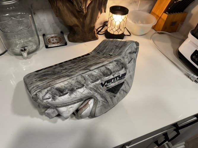 Vaughn SLR Pro Carbon Blocker