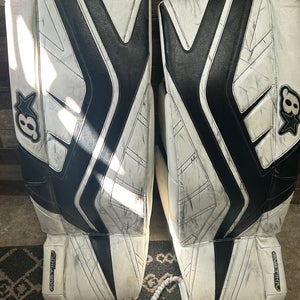 Brian’s Gnetik IV 34+1” goalie leg pads