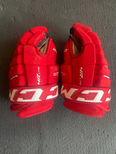 CCM 4R Lite Gloves 13" (Used)