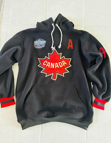 Team Canada 4-Nations 2025 McDavid Hoodie Jersey (New) Large