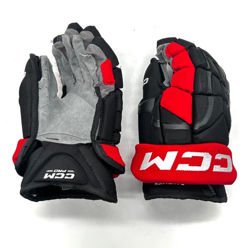 Mikko Rantanen Pro Stock - CCM HG12 15" Used Pro Stock Gloves (Black/Red)