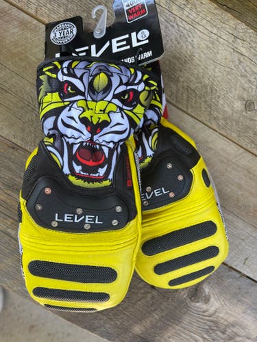 Yellow Medium/Large Adult Unisex Level Gloves (New)