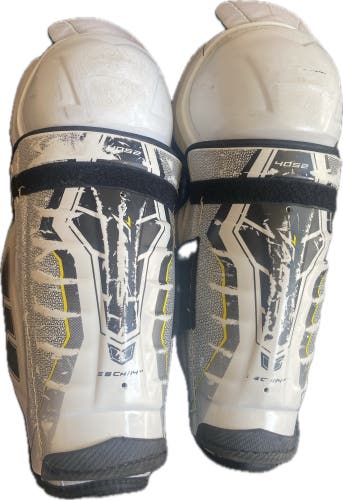 Senior CCM Tacks 4052 14" Shin Pads (Used)