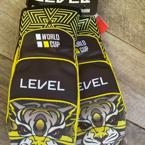 Yellow Medium/Large Adult Unisex Level Gloves (New)