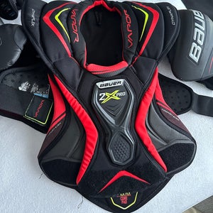 Bauer hockey 2x pro shoulder pads