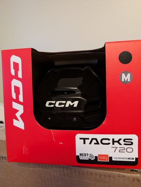 Medium CCM Tacks 720 Helmet (Used)