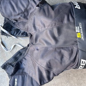 Junior Small Bauer Supreme 3S Hockey Pants (Used)