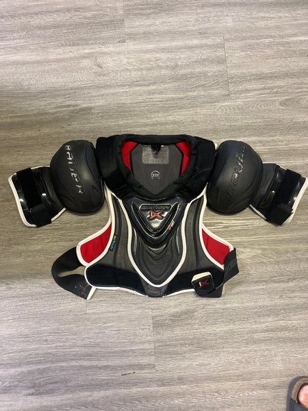 Junior Large Bauer Vapor 1X Shoulder Pads (Used)
