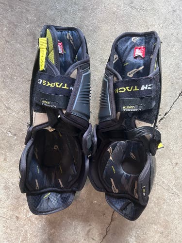 Junior CCM Tacks 12" Shin Pads (Used)