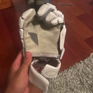 Warrior Burn Pro Lacrosse Gloves Medium (New)