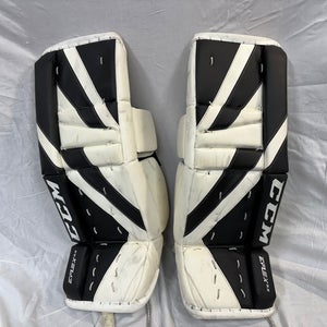 26+1 CCM Eflex 5.5 Leg Pads- Used