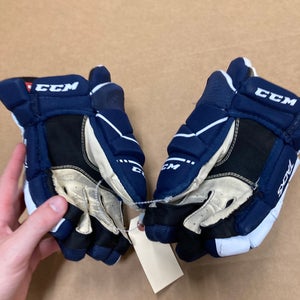 Blue Junior CCM Tacks 9040 Gloves 12" (Used)