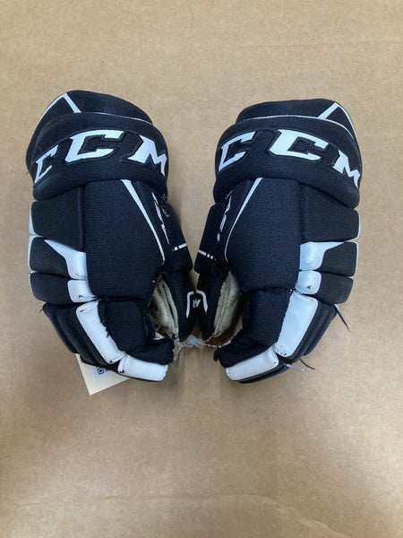 Black Youth CCM AS1 Gloves 9" (Used)