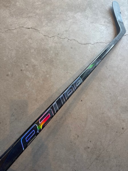 P92M 82 Flex Senior Bauer Nexus Tracer Left Hand Hockey Stick Pro Stock (Used)