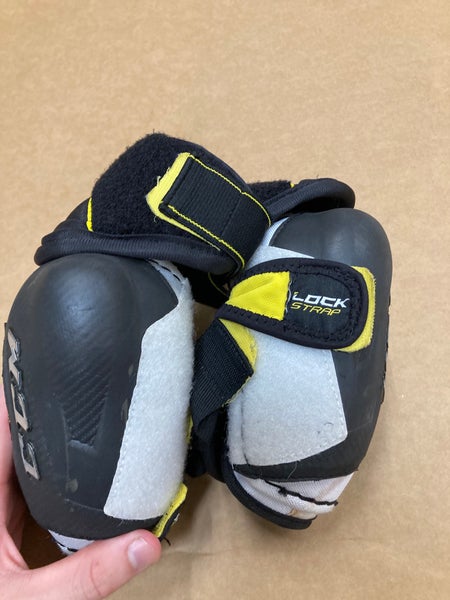 Junior Small CCM Classic Pro Elbow Pads (Used)
