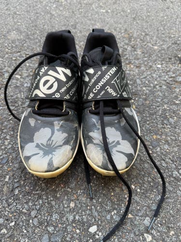 2022 Lindor v1 Big Kid 'Floral - Black Gold' Molded Cleats
