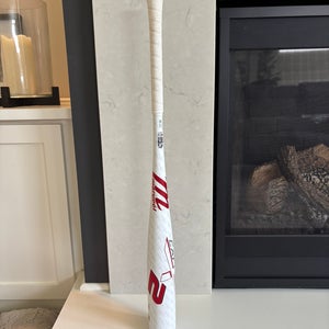 2025 Marucci CATX2 Alloy USSSA Certified Bat (-5)  27 oz 32" (Used)