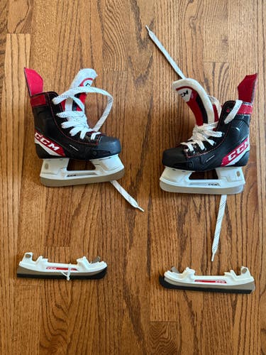 CCM JetSpeed Youth Hockey Skates 7 (Used one time)