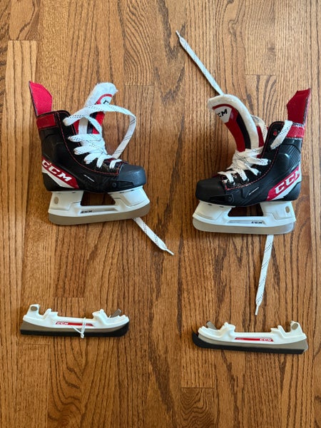 CCM JetSpeed Youth Hockey Skates 7 (Used one time)