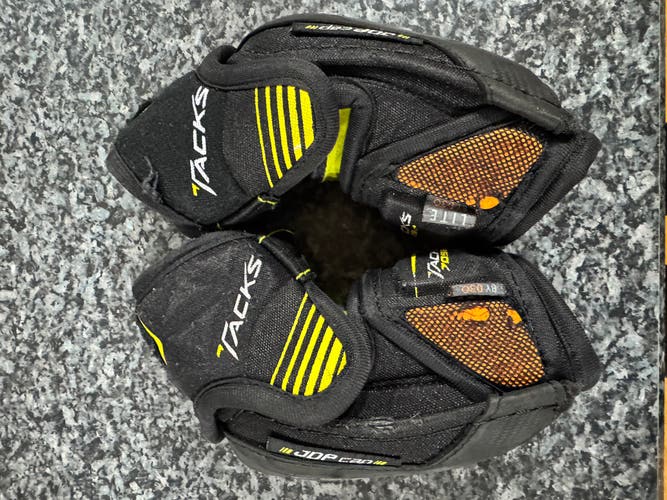 CCM Tacks 9080 Junior Small