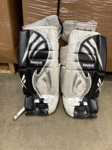White 21" Youth Reebok L7 Goalie Leg Pads (Used)