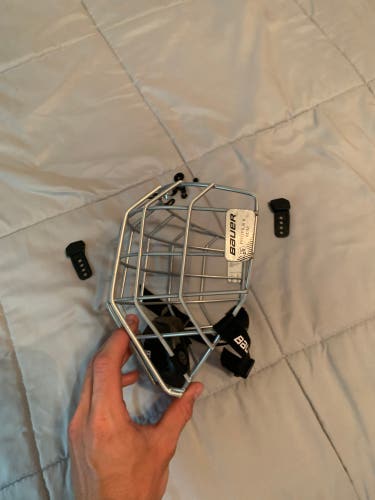 Medium  Bauer Profile II Facemask Full Cage (Used)