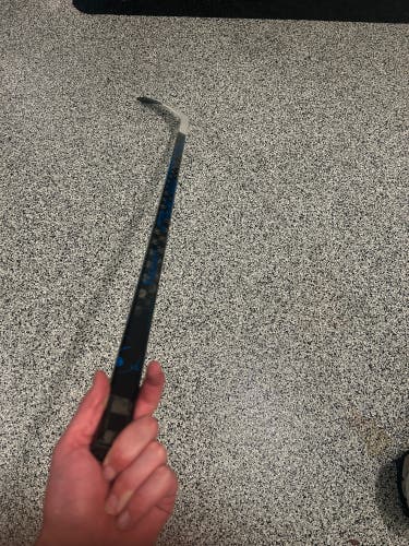 UNRELEASED NEW Bauer Pulse ,Spray Painted, Right P86 Handed Hockey Stick P86 Pro Stock (New)